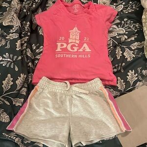 PGA Southern Hills 2022 Golf shirt size 4-5 T
Great condition. With shorts